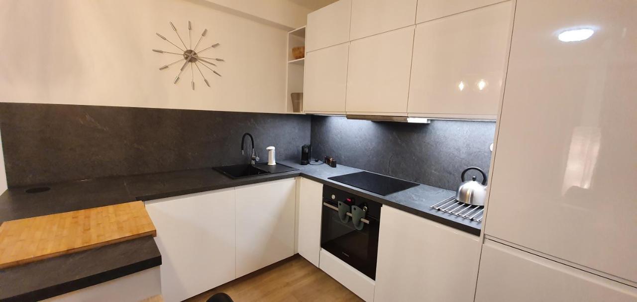 Apartman Nerudovka D 104, Finska Sauna, Garazove Stani Loučná pod Klínovcem Zewnętrze zdjęcie